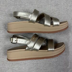NWOT- Reef Aura Escape Slingback Platform Sandal Golden Hour Size 10 NWOT